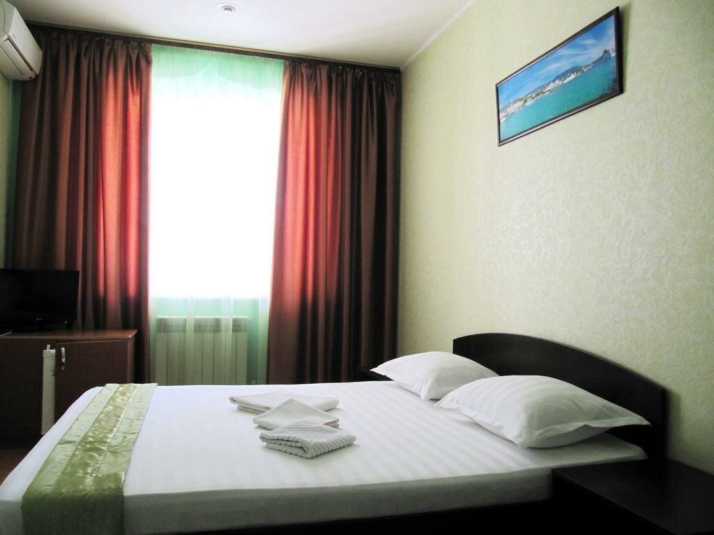 Гостиница Ялта Энгельс-47