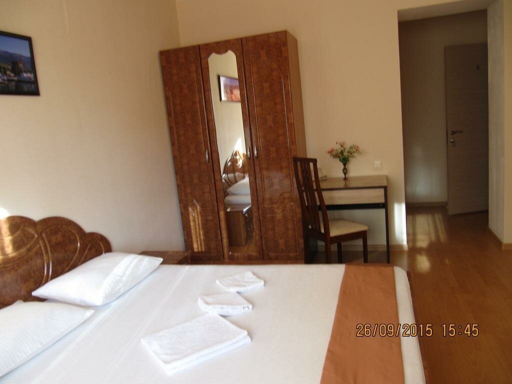 Гостиница Ялта Энгельс-49