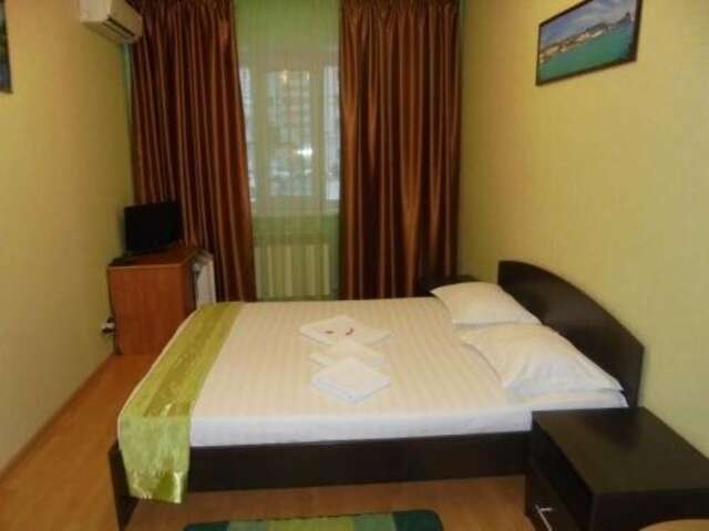 Гостиница Ялта Энгельс-81