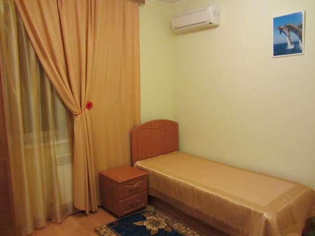 Гостиница Ялта Энгельс-96