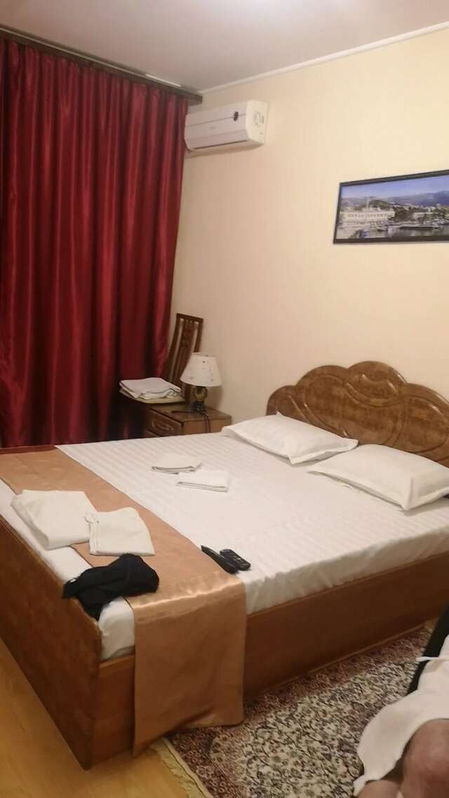 Гостиница Ялта Энгельс-126