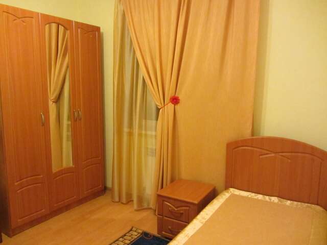 Гостиница Ялта Энгельс-85